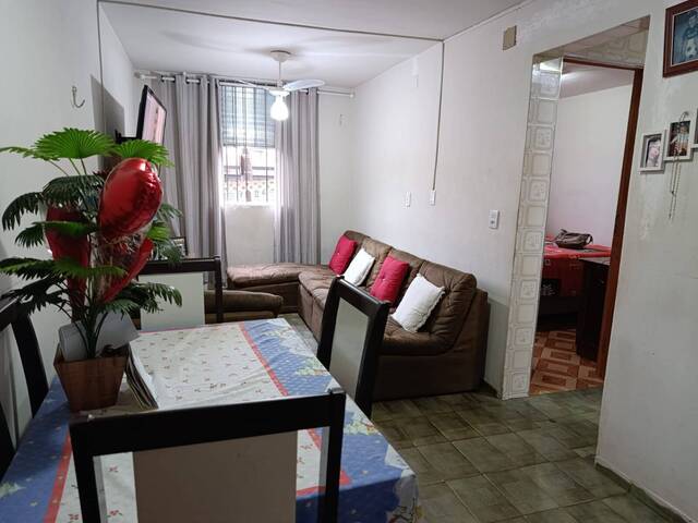 Apartamento para Venda em Carapicuíba - 2