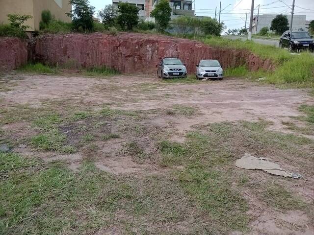 Área para Venda em Carapicuíba - 2