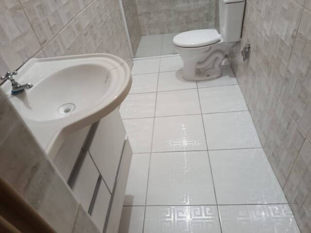 Casa para Venda em Carapicuíba - 5