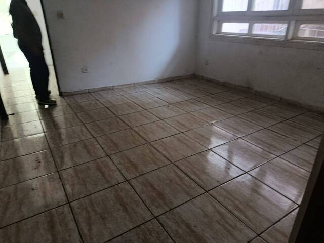 #C63 - Casa para Venda em Carapicuíba - SP
